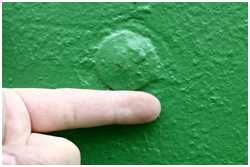 eine Niete am Rumpf des Originals hat ca. 4 cm Durchmesser