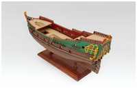 R&uuml;sten mit Zugst&uuml;tzen angebracht