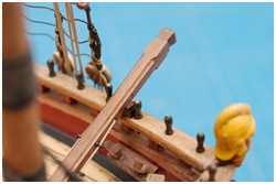 die Lagerklampen des Penterbalkens