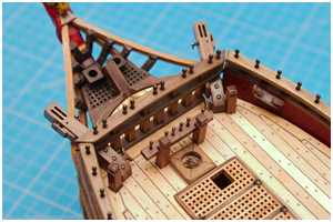 Knecht für das Fockfall unter dem Backdeck