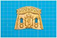 Ausfräsen der Fensteröffnungen im Oberspiegel