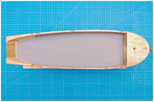 Abmessungen des Decks mit Pappschablone ermitteln