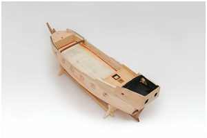 die Abstandsh&ouml;lzer der Back sind auf Ma&szlig; gek&uuml;rzt