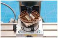 Löcher für die späteren Hahnepoten