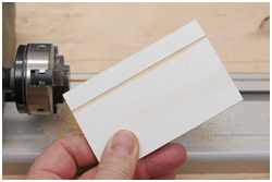 Schleifhilfe für dünne Rundhölzer