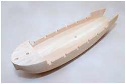 fertig gefräster Rumpf mit Stückpforten