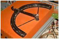 Maschineraumabdeckung mit Schleppgeschirr