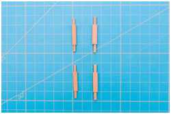 Zusammenbau der Lafetten mit Wangen, Achsen und Richtsohle