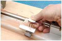 Stockpfosten, Eselshaupt und Flaggenmast