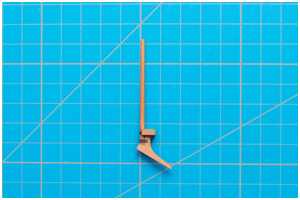 Flaggenmast mit Knie