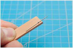 Ösen für die Keile des Haltebügels