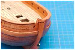 fertiges Dollbord mit Bugsprietauflage