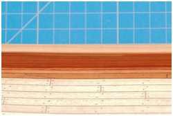 Anschlussleiste mit Hohlkehle