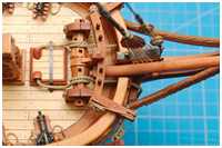 Sprietfuß in der Aufnahme am Pallpfosten