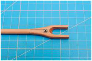 Metallplatte mit Klaufallaugbolzen