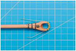 Bohrungen für das Perlenrack