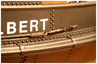 stabile Ösen am Schanzkleid