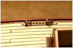 Lochschiene für die Wanten