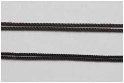 oben vor und unten nach der Behandlung mit unverdünntem Firnis