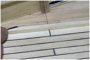 Abstandhalter für die Kalfaterung