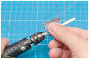 d&uuml;nne Rundh&ouml;lzer schleifen