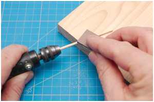 d&uuml;nne Rundh&ouml;lzer schleifen