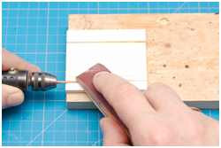 d&uuml;nne Rundh&ouml;lzer schleifen